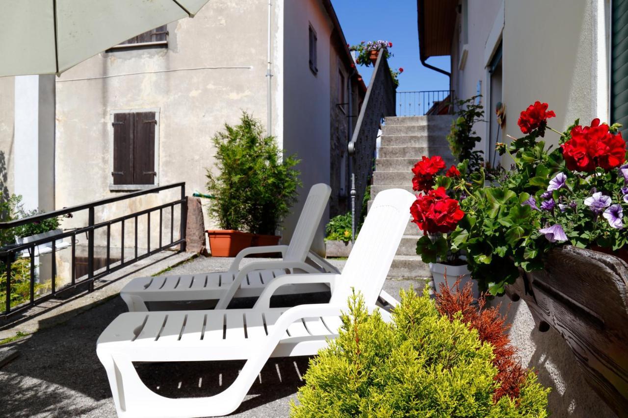 Da C I S A Bed and Breakfast Tambre dʼAlpago Eksteriør billede